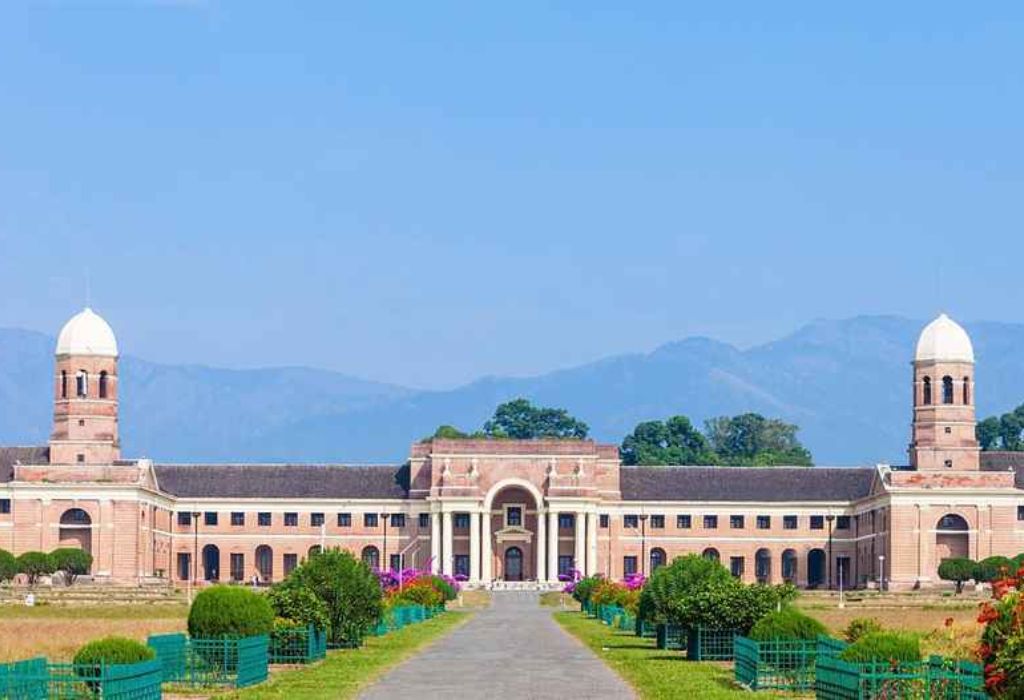 Dehradun Tour Package
